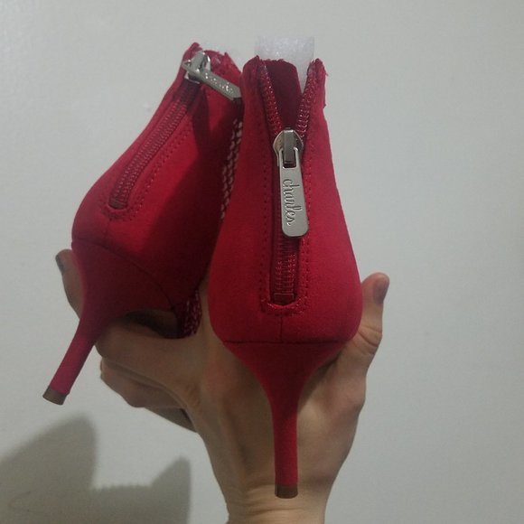 NWT Red Rhinestone Mesh Heels. - Picture 3 of 6